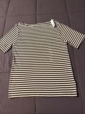 NWT Gap striped boat neck top